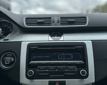 Черный Фольксваген Пассат, объемом двигателя 1.6 л и пробегом 245 тыс. км за 11999 $, фото 19 на Automoto.ua