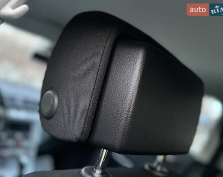 Черный Фольксваген Пассат, объемом двигателя 1.6 л и пробегом 213 тыс. км за 11900 $, фото 86 на Automoto.ua