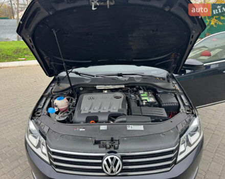 Черный Фольксваген Пассат, объемом двигателя 1.97 л и пробегом 200 тыс. км за 11600 $, фото 8 на Automoto.ua