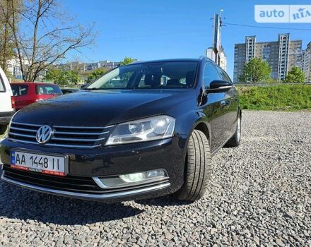 Черный Фольксваген Пассат, объемом двигателя 2 л и пробегом 225 тыс. км за 11400 $, фото 1 на Automoto.ua