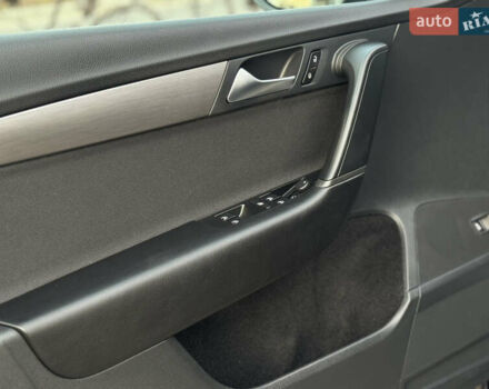 Черный Фольксваген Пассат, объемом двигателя 1.6 л и пробегом 213 тыс. км за 11900 $, фото 32 на Automoto.ua