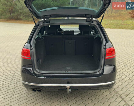 Чорний Фольксваген Пассат, об'ємом двигуна 2 л та пробігом 249 тис. км за 13200 $, фото 22 на Automoto.ua