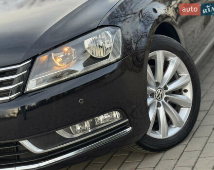 Черный Фольксваген Пассат, объемом двигателя 1.6 л и пробегом 213 тыс. км за 11900 $, фото 6 на Automoto.ua