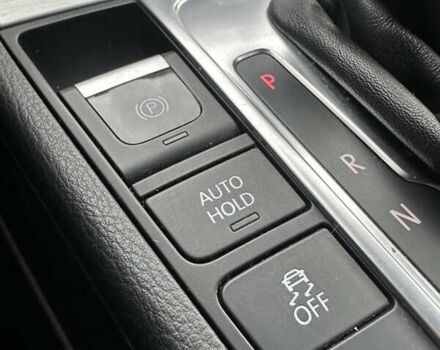 Черный Фольксваген Пассат, объемом двигателя 1.6 л и пробегом 245 тыс. км за 11999 $, фото 33 на Automoto.ua