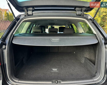 Чорний Фольксваген Пассат, об'ємом двигуна 2 л та пробігом 244 тис. км за 12750 $, фото 76 на Automoto.ua