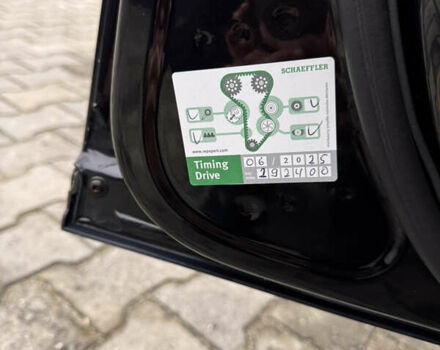 Черный Фольксваген Пассат, объемом двигателя 1.97 л и пробегом 299 тыс. км за 10800 $, фото 12 на Automoto.ua