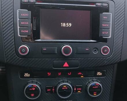 Черный Фольксваген Пассат, объемом двигателя 1.6 л и пробегом 270 тыс. км за 11000 $, фото 15 на Automoto.ua