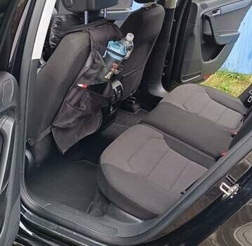 Черный Фольксваген Пассат, объемом двигателя 1.97 л и пробегом 251 тыс. км за 12999 $, фото 22 на Automoto.ua