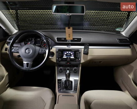 Чорний Фольксваген Пассат, об'ємом двигуна 0 л та пробігом 278 тис. км за 12500 $, фото 15 на Automoto.ua