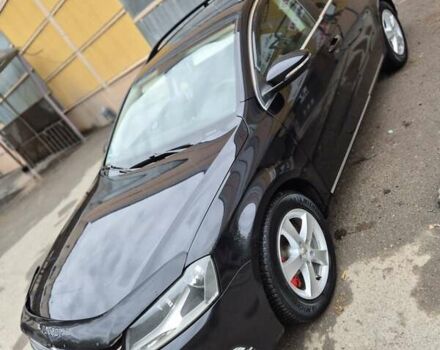 Черный Фольксваген Пассат, объемом двигателя 1.97 л и пробегом 302 тыс. км за 11599 $, фото 4 на Automoto.ua