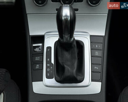 Чорний Фольксваген Пассат, об'ємом двигуна 2 л та пробігом 249 тис. км за 13200 $, фото 54 на Automoto.ua