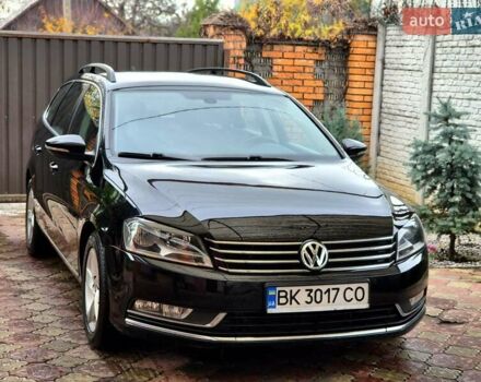 Черный Фольксваген Пассат, объемом двигателя 1.6 л и пробегом 195 тыс. км за 9700 $, фото 10 на Automoto.ua