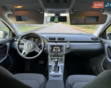 Чорний Фольксваген Пассат, об'ємом двигуна 2 л та пробігом 244 тис. км за 12750 $, фото 52 на Automoto.ua