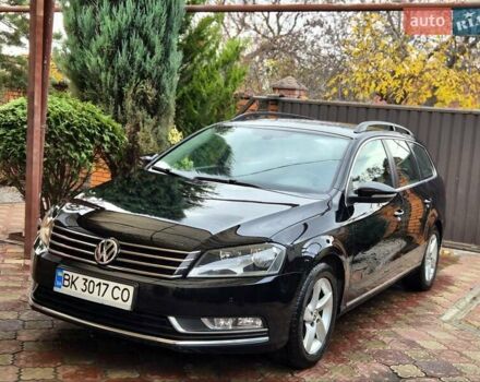 Черный Фольксваген Пассат, объемом двигателя 1.6 л и пробегом 195 тыс. км за 9700 $, фото 1 на Automoto.ua