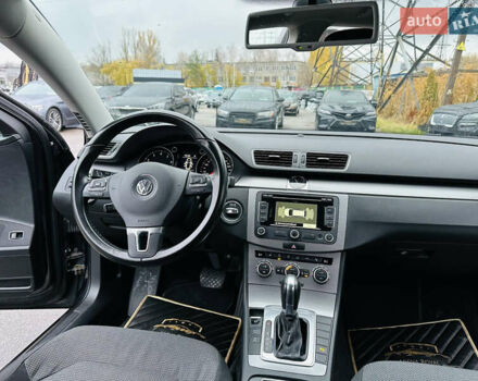 Чорний Фольксваген Пассат, об'ємом двигуна 2 л та пробігом 190 тис. км за 11500 $, фото 20 на Automoto.ua