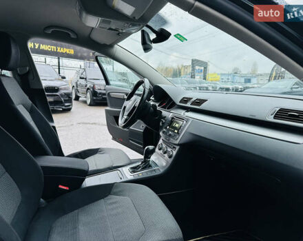 Чорний Фольксваген Пассат, об'ємом двигуна 2 л та пробігом 190 тис. км за 11500 $, фото 23 на Automoto.ua