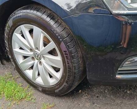 Черный Фольксваген Пассат, объемом двигателя 1.97 л и пробегом 251 тыс. км за 12999 $, фото 13 на Automoto.ua