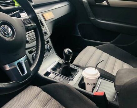 Черный Фольксваген Пассат, объемом двигателя 1.97 л и пробегом 259 тыс. км за 11400 $, фото 5 на Automoto.ua