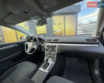 Черный Фольксваген Пассат, объемом двигателя 1.6 л и пробегом 230 тыс. км за 11500 $, фото 29 на Automoto.ua