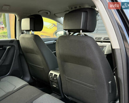 Черный Фольксваген Пассат, объемом двигателя 1.6 л и пробегом 230 тыс. км за 11500 $, фото 35 на Automoto.ua