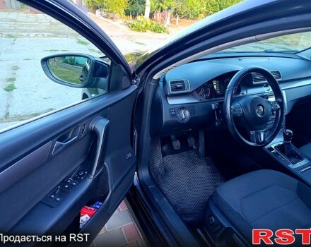 Черный Фольксваген Пассат, объемом двигателя 1.6 л и пробегом 270 тыс. км за 9700 $, фото 7 на Automoto.ua