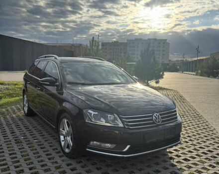 Черный Фольксваген Пассат, объемом двигателя 1.97 л и пробегом 278 тыс. км за 11400 $, фото 26 на Automoto.ua