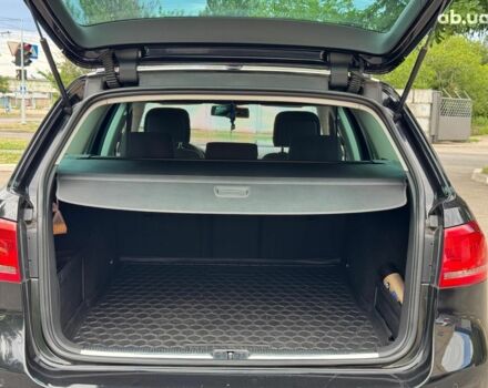 Черный Фольксваген Пассат, объемом двигателя 2 л и пробегом 226 тыс. км за 10490 $, фото 14 на Automoto.ua