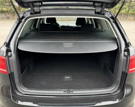 Черный Фольксваген Пассат, объемом двигателя 2 л и пробегом 202 тыс. км за 11800 $, фото 12 на Automoto.ua