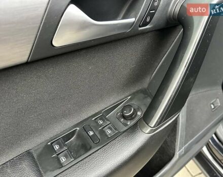 Чорний Фольксваген Пассат, об'ємом двигуна 1.97 л та пробігом 268 тис. км за 9999 $, фото 32 на Automoto.ua