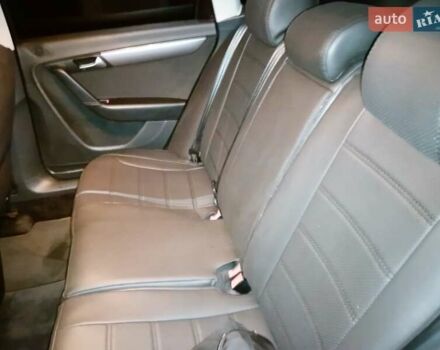 Чорний Фольксваген Пассат, об'ємом двигуна 1.97 л та пробігом 285 тис. км за 11900 $, фото 6 на Automoto.ua