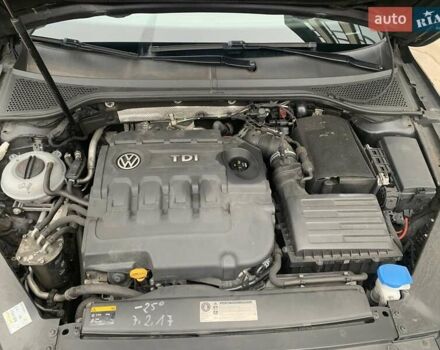 Чорний Фольксваген Пассат, об'ємом двигуна 2 л та пробігом 175 тис. км за 14950 $, фото 25 на Automoto.ua