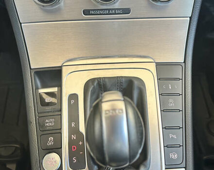 Чорний Фольксваген Пассат, об'ємом двигуна 2 л та пробігом 193 тис. км за 15299 $, фото 32 на Automoto.ua