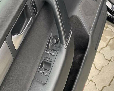 Чорний Фольксваген Пассат, об'ємом двигуна 2 л та пробігом 217 тис. км за 14000 $, фото 16 на Automoto.ua