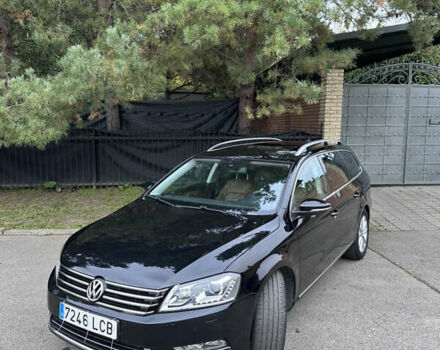 Чорний Фольксваген Пассат, об'ємом двигуна 2 л та пробігом 223 тис. км за 13990 $, фото 8 на Automoto.ua