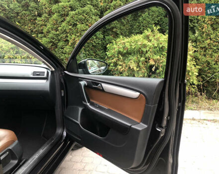 Чорний Фольксваген Пассат, об'ємом двигуна 2 л та пробігом 223 тис. км за 13990 $, фото 58 на Automoto.ua