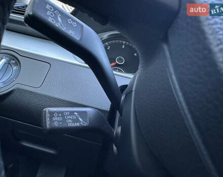 Чорний Фольксваген Пассат, об'ємом двигуна 2 л та пробігом 212 тис. км за 13850 $, фото 27 на Automoto.ua