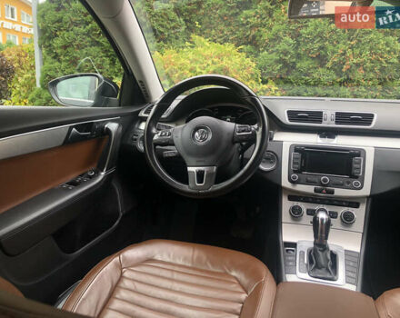 Чорний Фольксваген Пассат, об'ємом двигуна 2 л та пробігом 223 тис. км за 13990 $, фото 88 на Automoto.ua