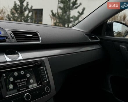 Чорний Фольксваген Пассат, об'ємом двигуна 2 л та пробігом 193 тис. км за 13500 $, фото 77 на Automoto.ua