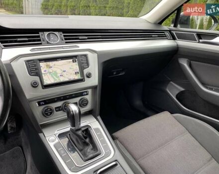 Черный Фольксваген Пассат, объемом двигателя 2 л и пробегом 270 тыс. км за 14600 $, фото 50 на Automoto.ua