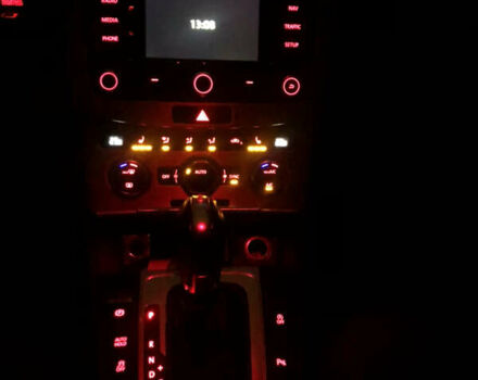 Чорний Фольксваген Пассат, об'ємом двигуна 2 л та пробігом 223 тис. км за 13990 $, фото 46 на Automoto.ua