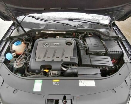 Черный Фольксваген Пассат, объемом двигателя 2 л и пробегом 236 тыс. км за 10700 $, фото 3 на Automoto.ua