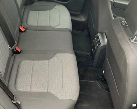 Чорний Фольксваген Пассат, об'ємом двигуна 2 л та пробігом 217 тис. км за 14000 $, фото 18 на Automoto.ua