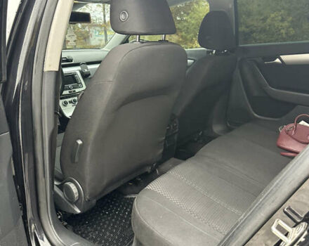 Чорний Фольксваген Пассат, об'ємом двигуна 1.97 л та пробігом 286 тис. км за 10999 $, фото 15 на Automoto.ua