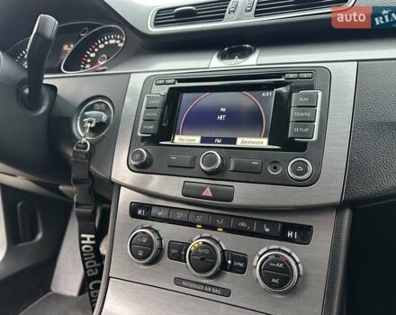 Чорний Фольксваген Пассат, об'ємом двигуна 1.97 л та пробігом 268 тис. км за 9999 $, фото 56 на Automoto.ua