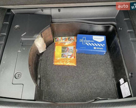 Чорний Фольксваген Пассат, об'ємом двигуна 2 л та пробігом 217 тис. км за 14000 $, фото 13 на Automoto.ua