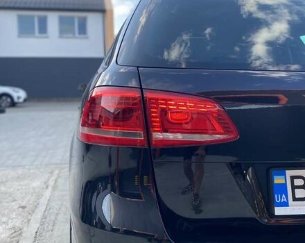 Черный Фольксваген Пассат, объемом двигателя 2 л и пробегом 275 тыс. км за 13599 $, фото 12 на Automoto.ua