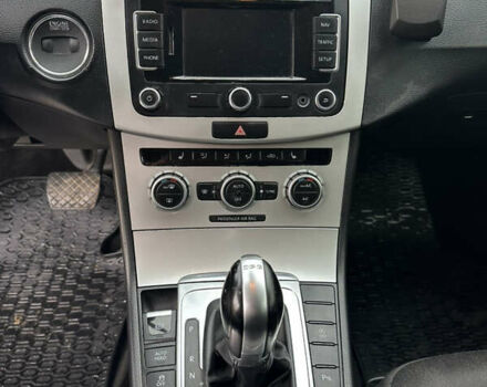 Чорний Фольксваген Пассат, об'ємом двигуна 1.97 л та пробігом 286 тис. км за 10999 $, фото 21 на Automoto.ua