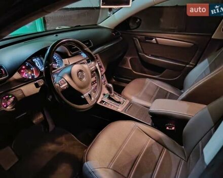 Чорний Фольксваген Пассат, об'ємом двигуна 1.97 л та пробігом 285 тис. км за 11900 $, фото 5 на Automoto.ua