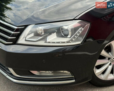 Чорний Фольксваген Пассат, об'ємом двигуна 2 л та пробігом 365 тис. км за 10999 $, фото 5 на Automoto.ua