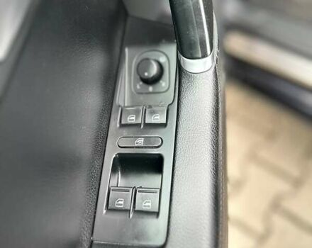 Чорний Фольксваген Пассат, об'ємом двигуна 1.97 л та пробігом 230 тис. км за 10700 $, фото 17 на Automoto.ua